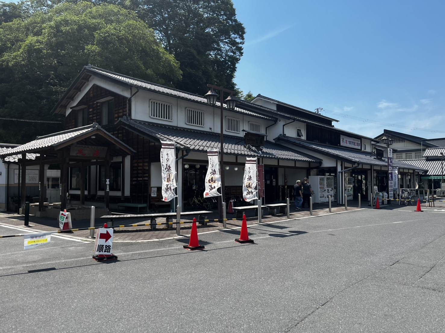 平日だったので、すんなり駐車場に駐車できた。